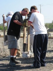 骨の折れる土台固め